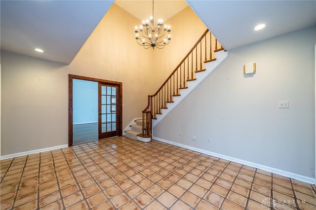 6853 Cloister Cliffs Drive, Madison Twp, OH 45042