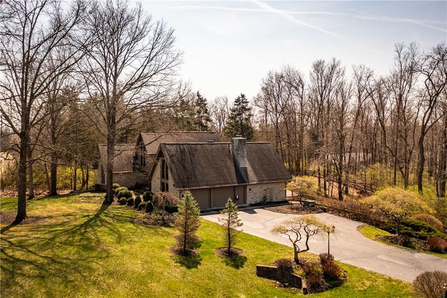 6853 Cloister Cliffs Drive, Madison Twp, OH 45042