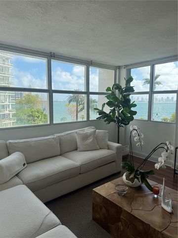 1420 Brickell Bay Dr 505C, Miami, FL 33131