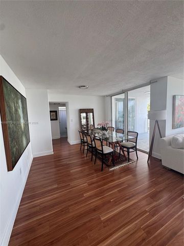 1420 Brickell Bay Dr 505C, Miami, FL 33131