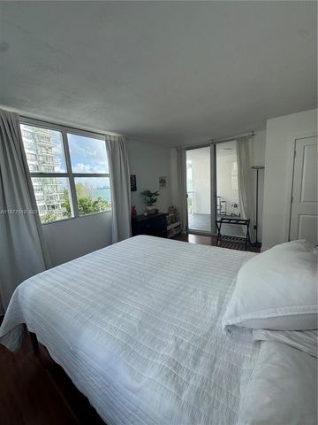 1420 Brickell Bay Dr 505C, Miami, FL 33131