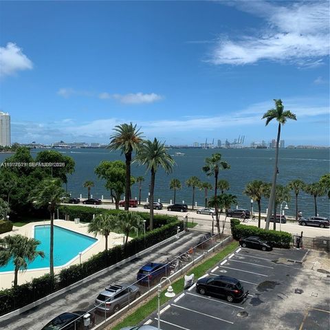 1420 Brickell Bay Dr 505C, Miami, FL 33131
