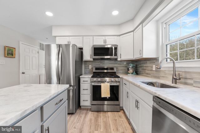 135 BUCKINGHAM WAY, Mount Laurel, NJ 08054