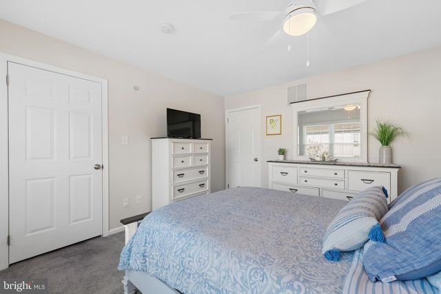 135 BUCKINGHAM WAY, Mount Laurel, NJ 08054