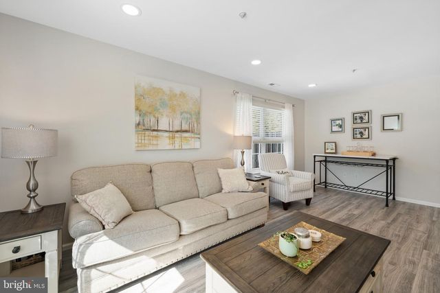 135 BUCKINGHAM WAY, Mount Laurel, NJ 08054