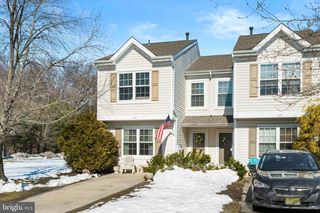 135 BUCKINGHAM WAY, Mount Laurel, NJ 08054