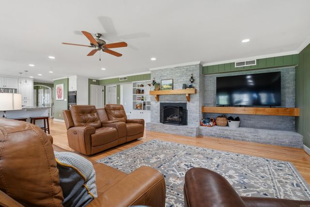 14 Pinewood Drive, Arkadelphia, AR 71923