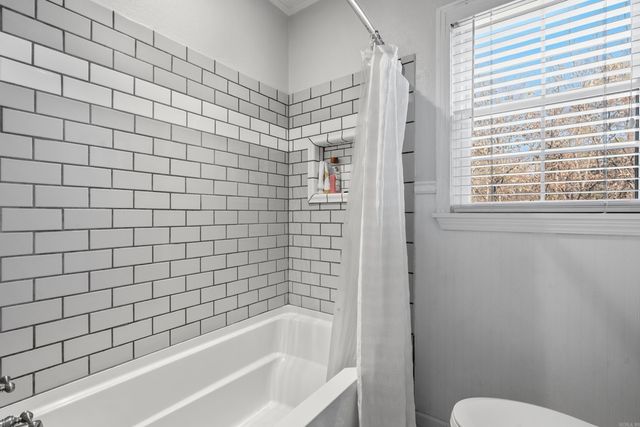 14 Pinewood Drive, Arkadelphia, AR 71923