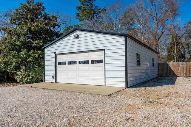 14 Pinewood Drive, Arkadelphia, AR 71923