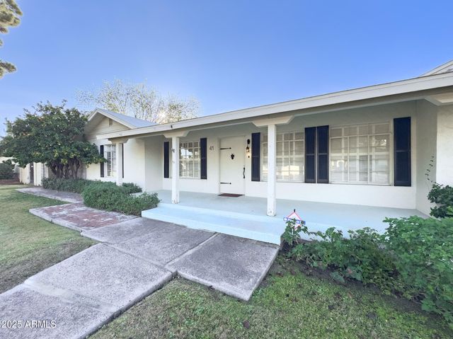 41 E MYRTLE Avenue, Phoenix, AZ 85020