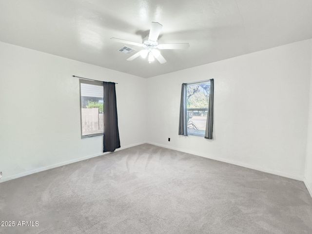 41 E MYRTLE Avenue, Phoenix, AZ 85020