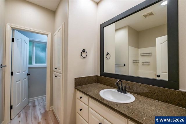 432 NW Heather Av, Sublimity, OR 97385