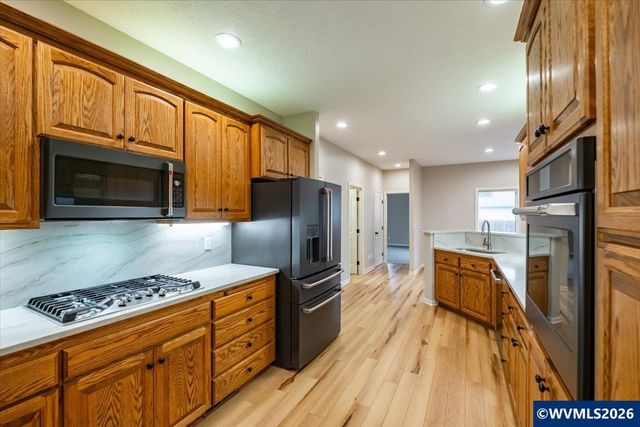 432 NW Heather Av, Sublimity, OR 97385