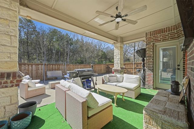 21 Lone Oak Boulevard, Pottsboro, TX 75076