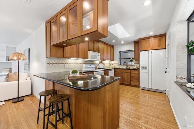 1130 Shetler Ave, Napa, CA 94559