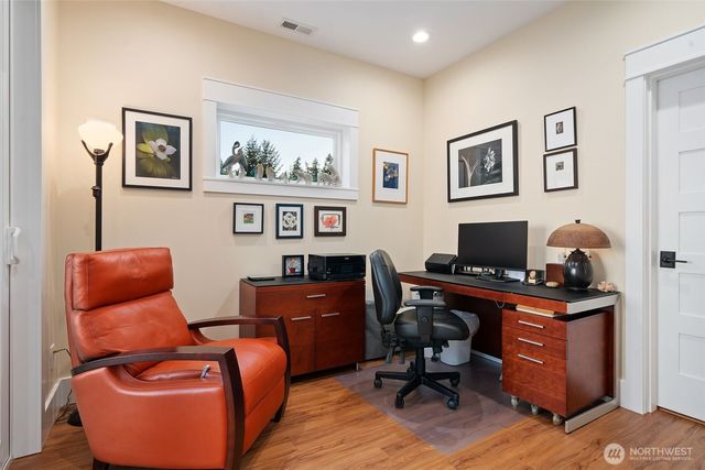 211 E Vineyard Crest Road, Grapeview, WA 98546