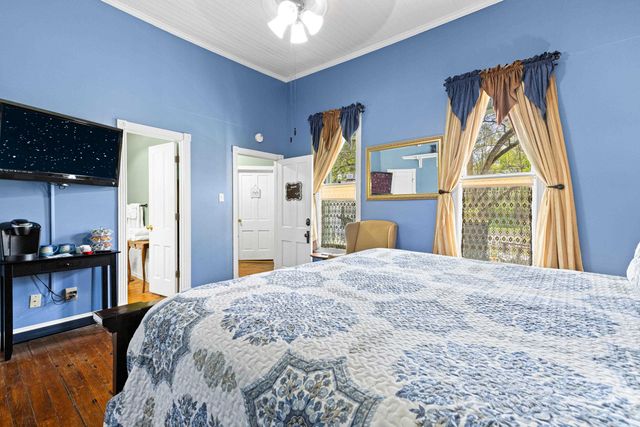 502 E Benners Street, Jefferson, TX 75657