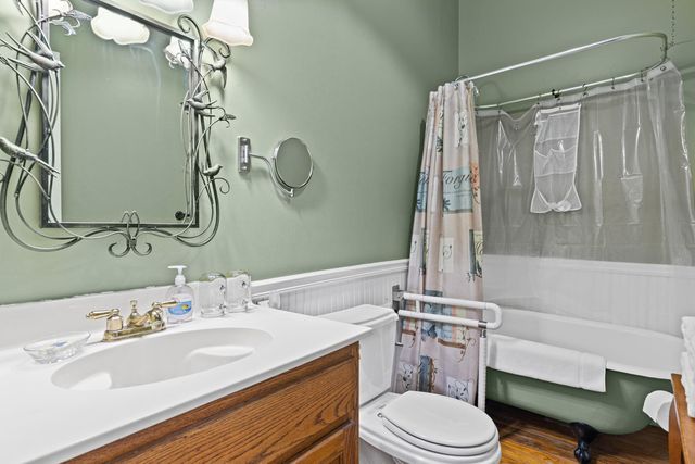 502 E Benners Street, Jefferson, TX 75657