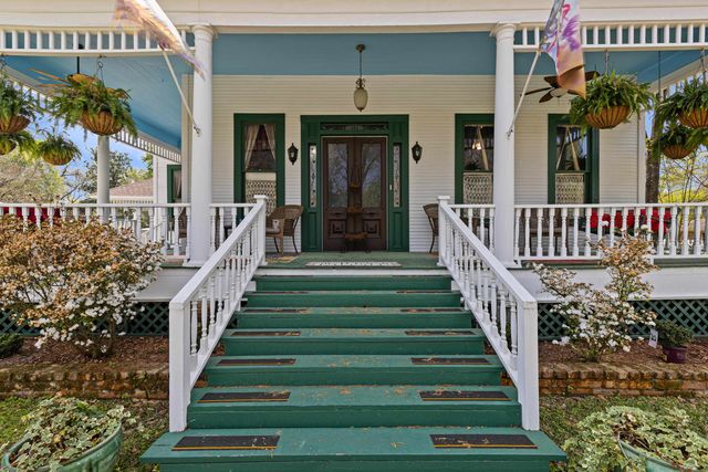 502 E Benners Street, Jefferson, TX 75657