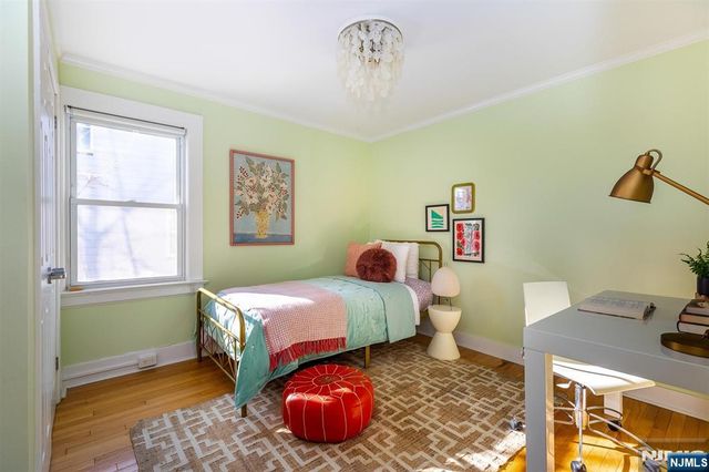 124 Essex Avenue, Glen Ridge, NJ 07028