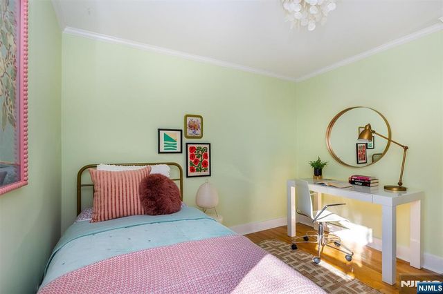 124 Essex Avenue, Glen Ridge, NJ 07028