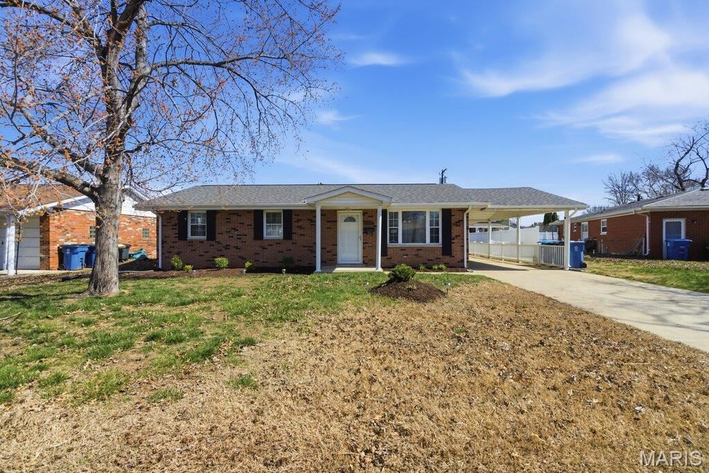 3320 Village Lane, Granite City, IL 62040