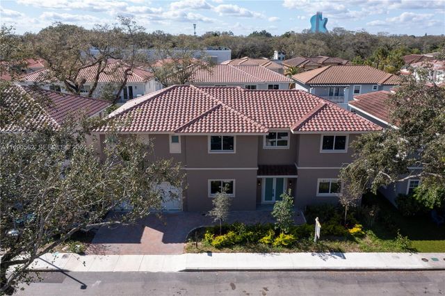 3562 Forest View Circle, Dania Beach, FL 33312