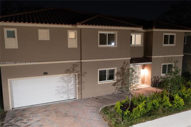 3562 Forest View Circle, Dania Beach, FL 33312