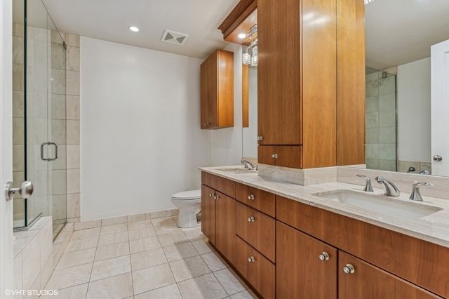 840 N Lake Shore Drive 1002, Chicago, IL 60611