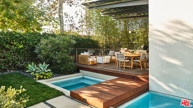 103 Winnett Place, Santa Monica, CA 90402