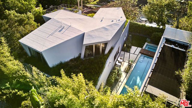 103 Winnett Place, Santa Monica, CA 90402