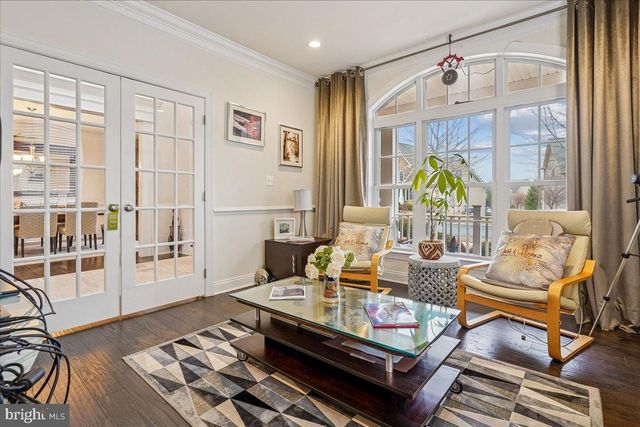 5872 WATERLOO BRIDGE CIR, Haymarket, VA 20169