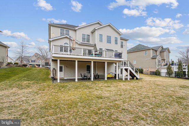 5872 WATERLOO BRIDGE CIR, Haymarket, VA 20169