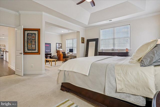 5872 WATERLOO BRIDGE CIR, Haymarket, VA 20169