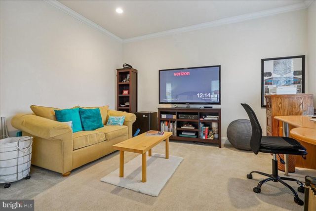 5872 WATERLOO BRIDGE CIR, Haymarket, VA 20169