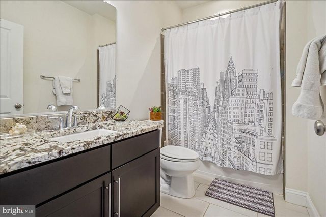 5872 WATERLOO BRIDGE CIR, Haymarket, VA 20169