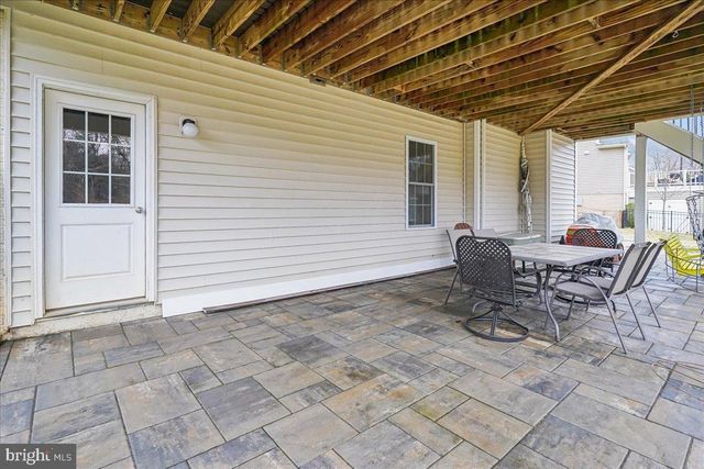 5872 WATERLOO BRIDGE CIR, Haymarket, VA 20169