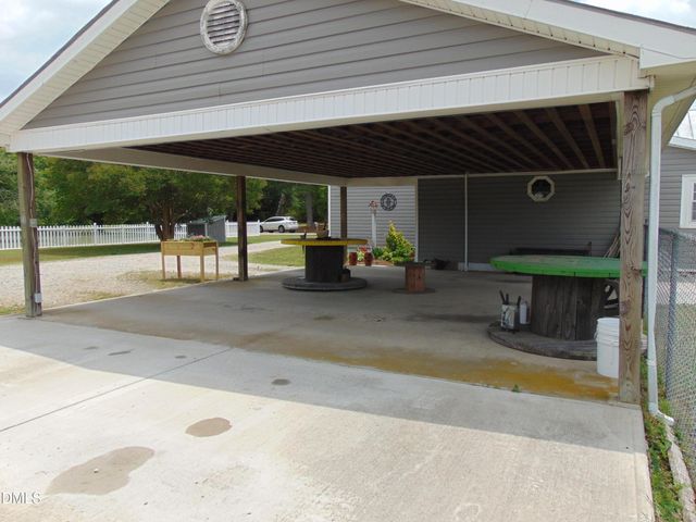 3502 E Old Spring Hope Road, Rocky Mount, NC 27804