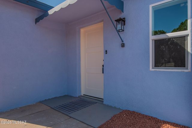 3013 E Linden Street, Tucson, AZ 85716
