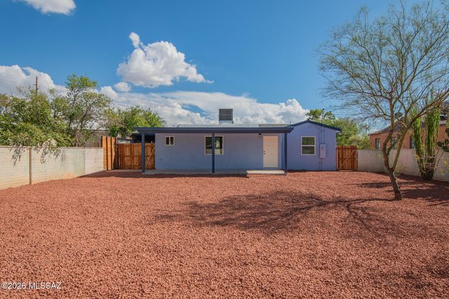 3013 E Linden Street, Tucson, AZ 85716