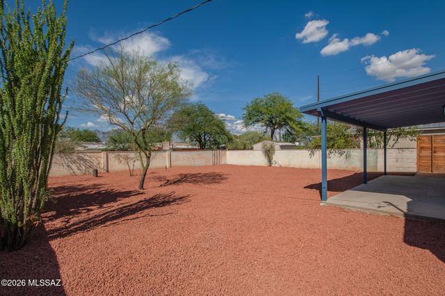 3013 E Linden Street, Tucson, AZ 85716