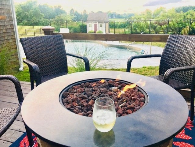 105 Lilac Lane, Portsmouth, RI 02871