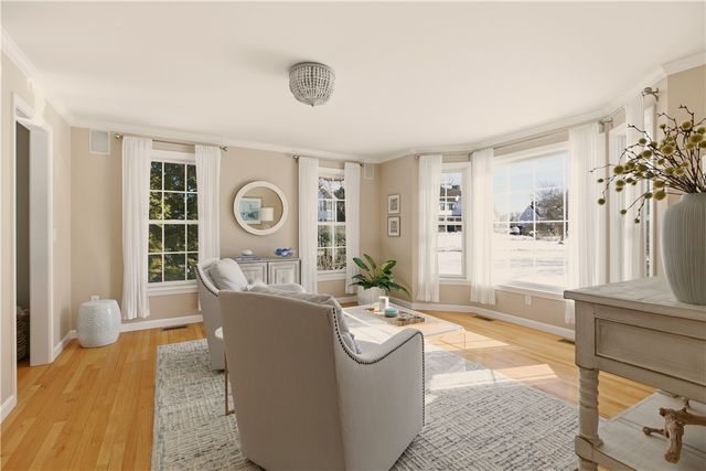 105 Lilac Lane, Portsmouth, RI 02871