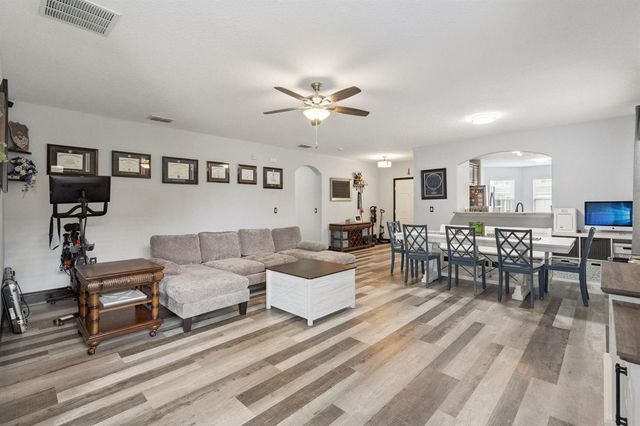 2020 Nations Way, Saint Cloud, FL 34769