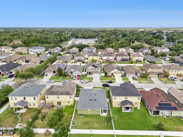 2020 Nations Way, Saint Cloud, FL 34769