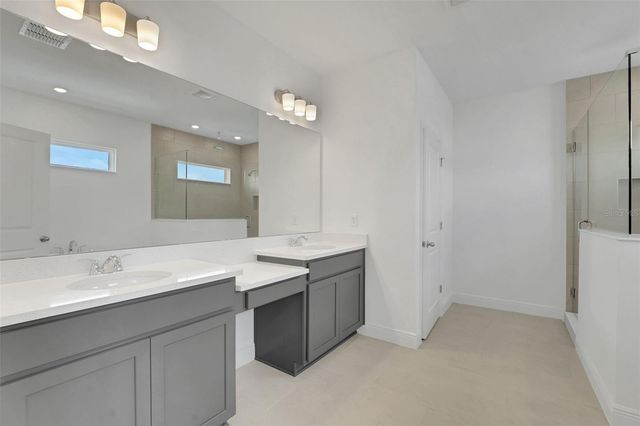 5229 WAYPOINTE BOULEVARD, Apopka, FL 32712