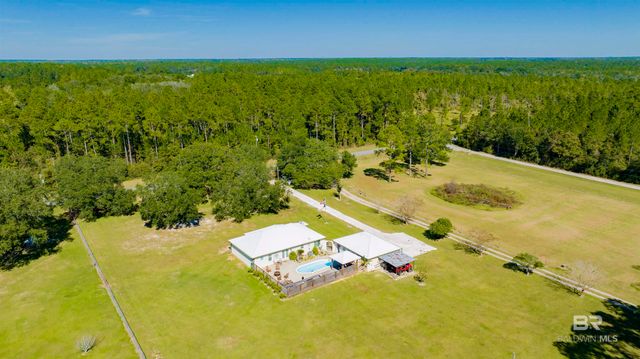 29880 Archie Road, Elberta, AL 36530