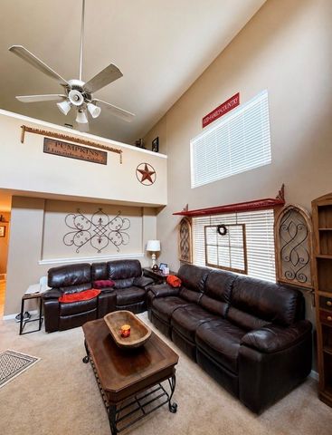 3926 Falvel Shadow Creek Drive, Spring, TX 77388