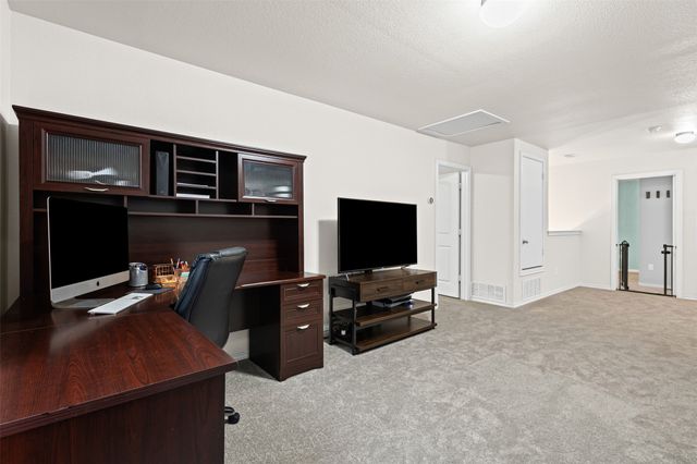 404 Millbrook Lane, Fort Worth, TX 76036