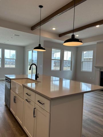 812 Heritage Boulevard, Delaware, OH 43015
